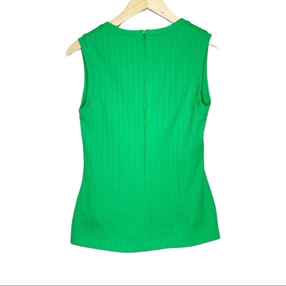 Vintage 70s Retro Bright Green Ribbed Knit Sleeveless Top - Picture 2 of 6